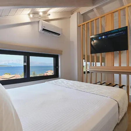 Apartament Eveline - Seaview & Short Walk To The Nikiana